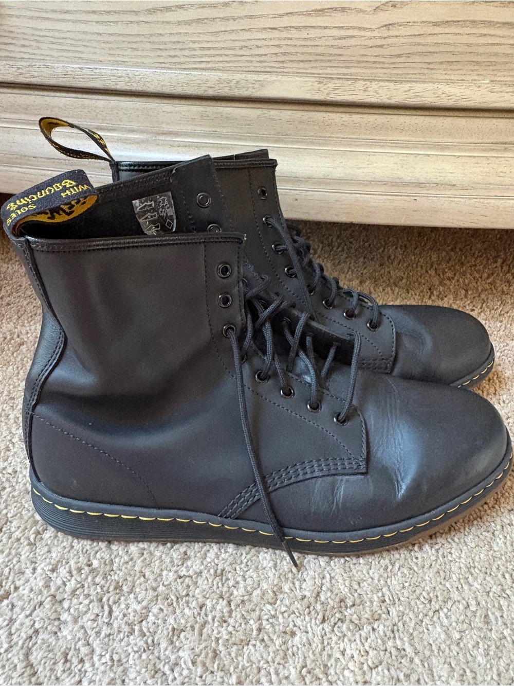 Dr. Martens Combs Leather Casual Boots Men’s Size 14 Black Grunge Gorp